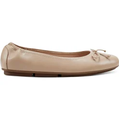 eFlex|eFlex>Easy Spirit Baily Ballet Flats Natural Leather