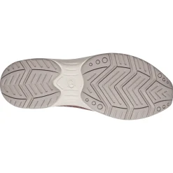 Traveltime Family|Sneakers><noscript><img width=