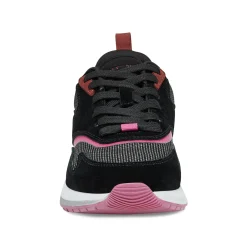 Sneakers|Sneakers><noscript><img width=